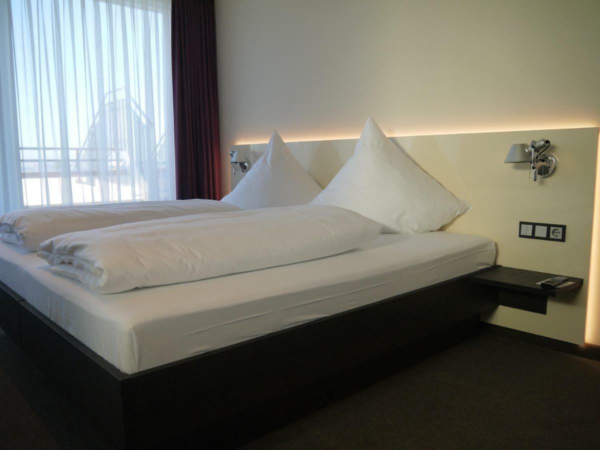 Hotel Am Berg Esslingen Esslingen am Neckar Buitenkant foto