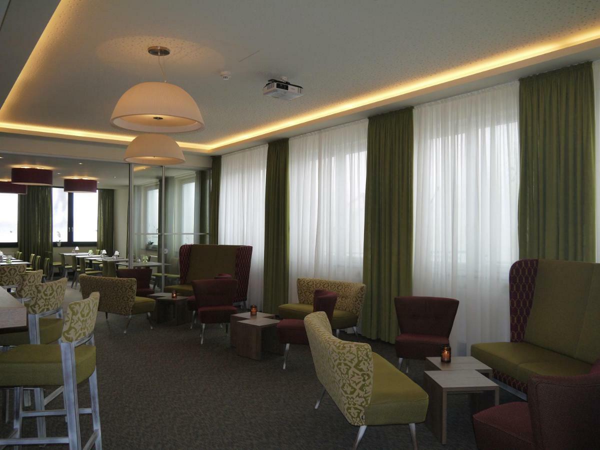 Hotel Am Berg Esslingen Esslingen am Neckar Buitenkant foto